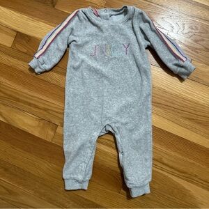 Juicy Couture Girls Infant Velour Rainbow Taping Logo Coverall size 12 months